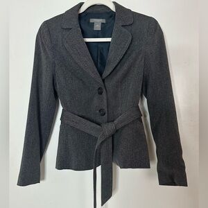 Elegant Gray ANN TAYLOR Blazer with Waist Belt & Button Details – Size 0P